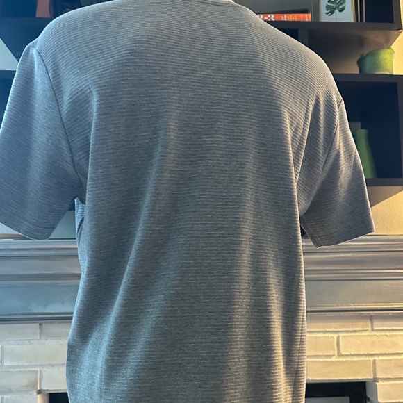 NWT- 🎁 NEVER LOSE HEDGE- Men’s L textured grey SS tshirt - Picture 2 of 6